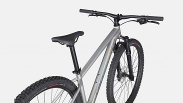 Bicicleta Specialized Rockhopper Expert 2021